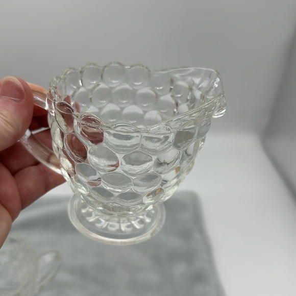 Anchor Hocking Vintage Bubble Pattern Clear Glass-Sugar Bowl & Creamer - Picture 5 of 10